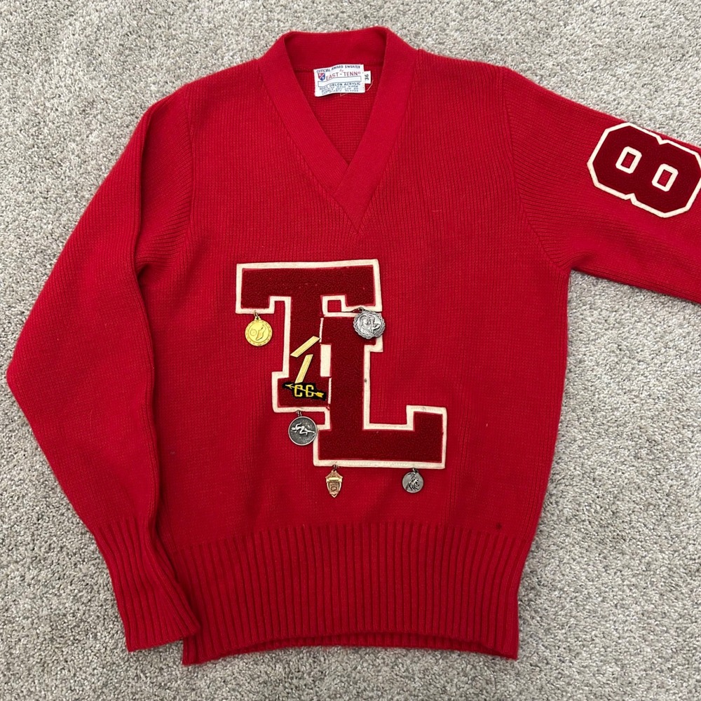 East-Tenn Varsity Sweater Size 36 Red Vintage Letterman Patch Award Pins 1970s